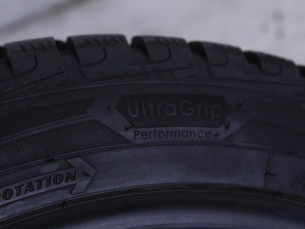 255/45 R20 105V GOODYEAR ULTRAGRIP PERFORMANCE+ 8,29MM A0720 PNEUMATICI INVERNALI M+S (QUANTITA' 4 GOMME)