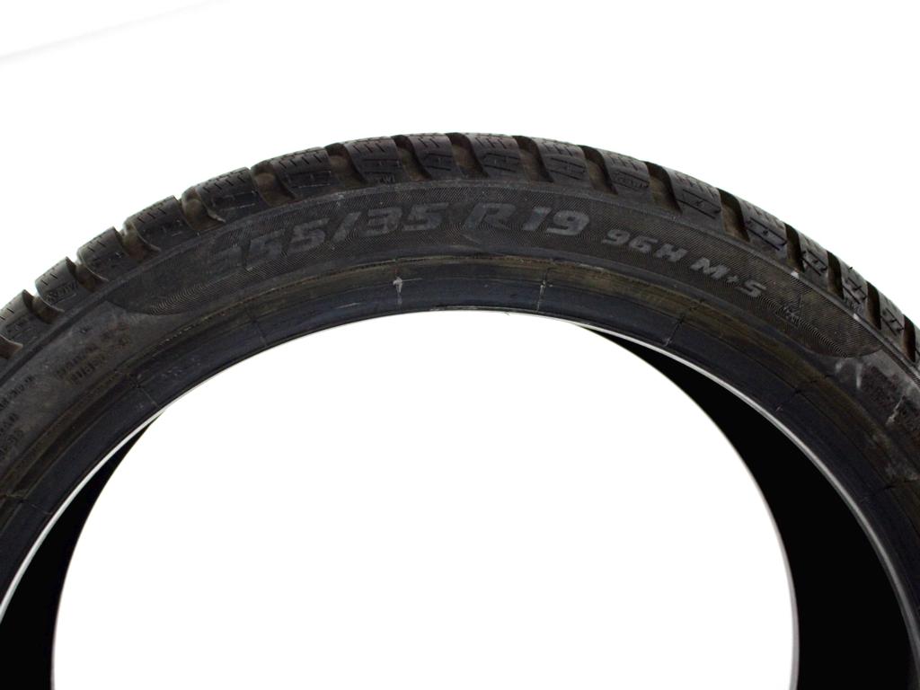 255/35 R19 96H PIRELLI SOTTOZERO 3 7,86MM 8,30MM 7,72MM 7,67MM A3222 PNEUMATICI INVERNALI M+S (QUANTITÀ 4 GOMME)