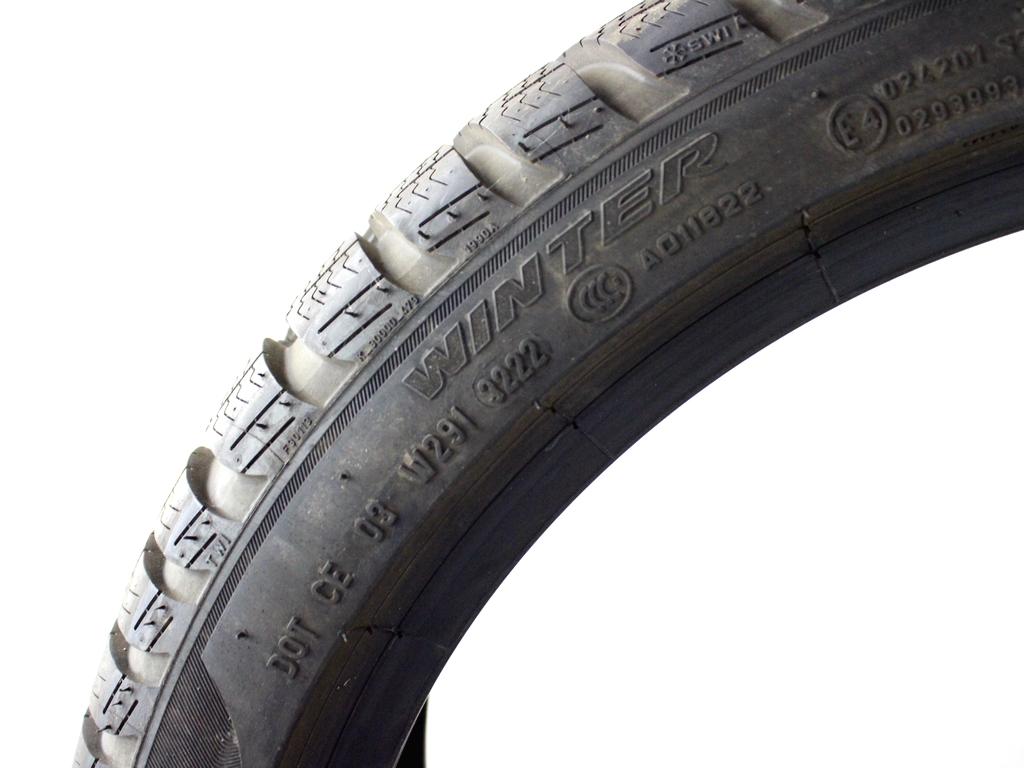 255/35 R19 96H PIRELLI SOTTOZERO 3 7,86MM 8,30MM 7,72MM 7,67MM A3222 PNEUMATICI INVERNALI M+S (QUANTITÀ 4 GOMME)