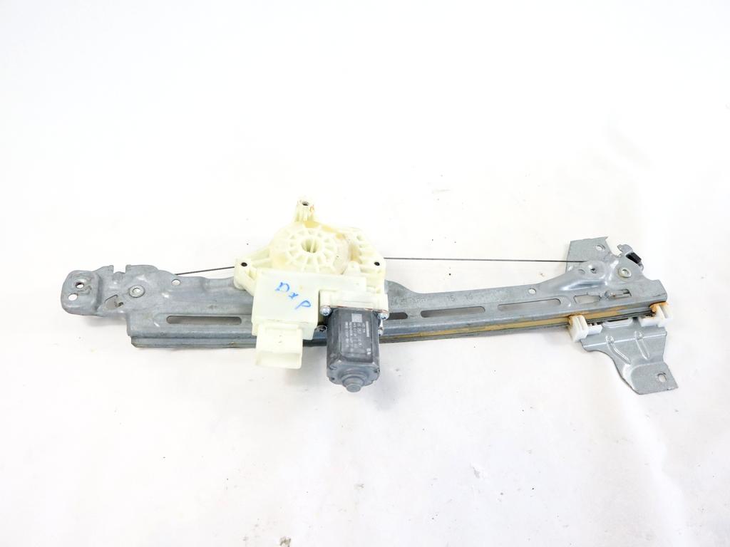 9826080380 MOTORINO MECCANISMO ALZA-VETRO ALZA-CRISTALLO PORTA POSTERIORE DESTRA PEUGEOT 308 SW 1.5 D 96KW 6M 5P (2019) RICAMBIO USATO 9825710480