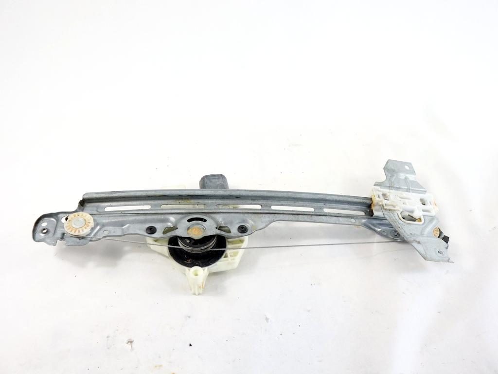 9826080380 MOTORINO MECCANISMO ALZA-VETRO ALZA-CRISTALLO PORTA POSTERIORE DESTRA PEUGEOT 308 SW 1.5 D 96KW 6M 5P (2019) RICAMBIO USATO 9825710480