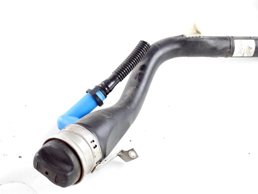 16117203751 TUBO CONDOTTO CARBURANTE CON TAPPO BMW SERIE 3 E90 R 318 I  2.0 B 105KW AUT 4P (2008) RICAMBIO USATO