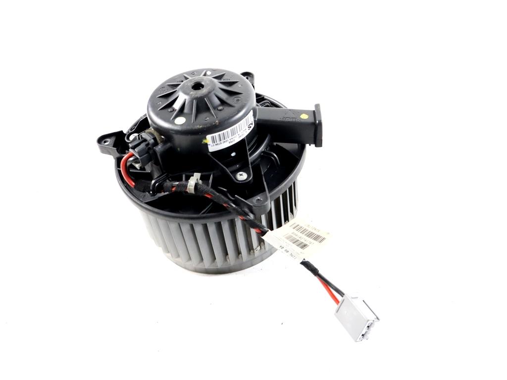 13263279 MOTORINO VENTOLA VENTILAZIONE ABITACOLO OPEL INSIGNIA A SW 2.0 D 118KW AUT 5P (2011) RICAMBIO USATO 5242673401