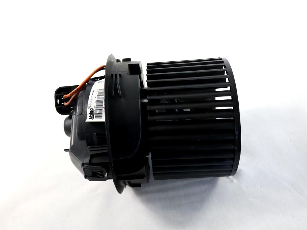 272101170R MOTORINO VENTOLA VENTILAZIONE ABITACOLO RENAULT CLIO 0.9 B 56KW 5M 5P (2019) RICAMBIO USATO