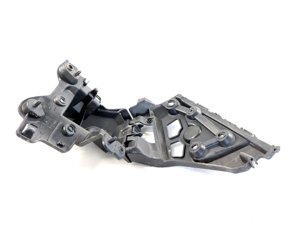 850456409R SUPPORTO PARAURTI POSTERIORE LATO SINISTRO RENAULT CLIO 0.9 B 56KW 5M 5P (2019) RICAMBIO USATO