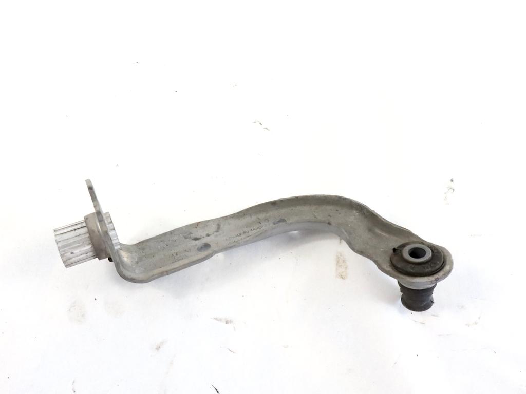 543171370R STAFFA SUPPORTO CULLA MOTORE LATO SINISTRO RENAULT CLIO 0.9 B 56KW 5M 5P (2019) RICAMBIO USATO