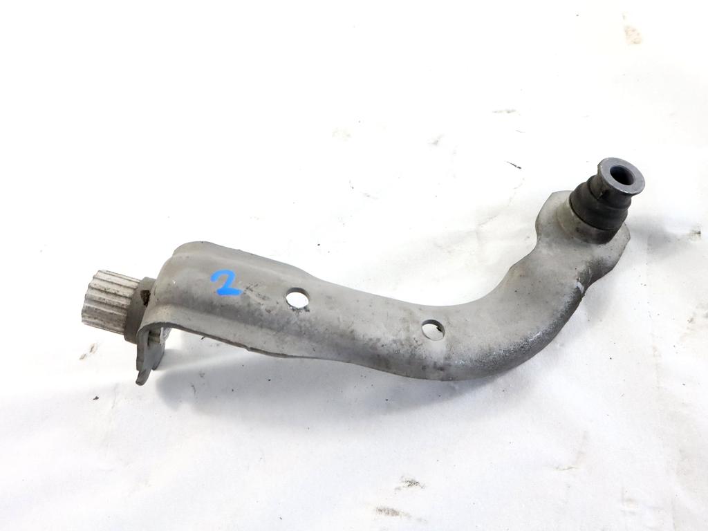 543171370R STAFFA SUPPORTO CULLA MOTORE LATO SINISTRO RENAULT CLIO 0.9 B 56KW 5M 5P (2019) RICAMBIO USATO