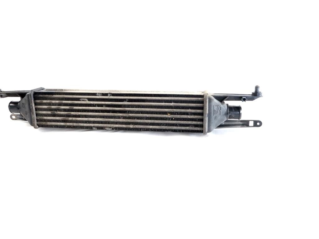 55702237 RADIATORE INTERCOOLER SCAMBIATORE ARIA/ARIA FIAT PUNTO EVO 1.3 D 55KW 5M 5P (2010) RICAMBIO USATO