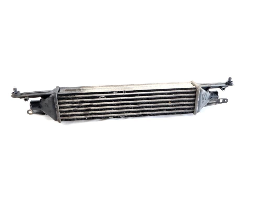 55702237 RADIATORE INTERCOOLER SCAMBIATORE ARIA/ARIA FIAT PUNTO EVO 1.3 D 55KW 5M 5P (2010) RICAMBIO USATO