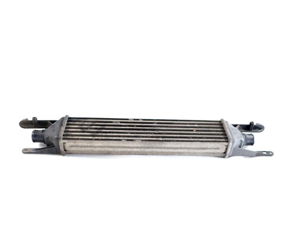 55702237 RADIATORE INTERCOOLER SCAMBIATORE ARIA/ARIA FIAT PUNTO EVO 1.3 D 55KW 5M 5P (2010) RICAMBIO USATO