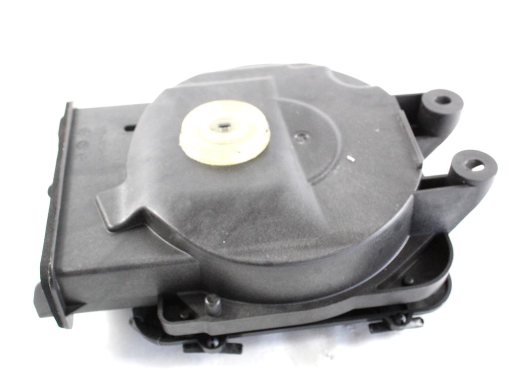 9275995 CASSA ALTOPARLANTE SUBWOOFER LATO SINISTRO BMW SERIE 2 216D F45 ACTIVE TOURER 1.5 D 85KW 6M 5P (2015) RICAMBIO USATO