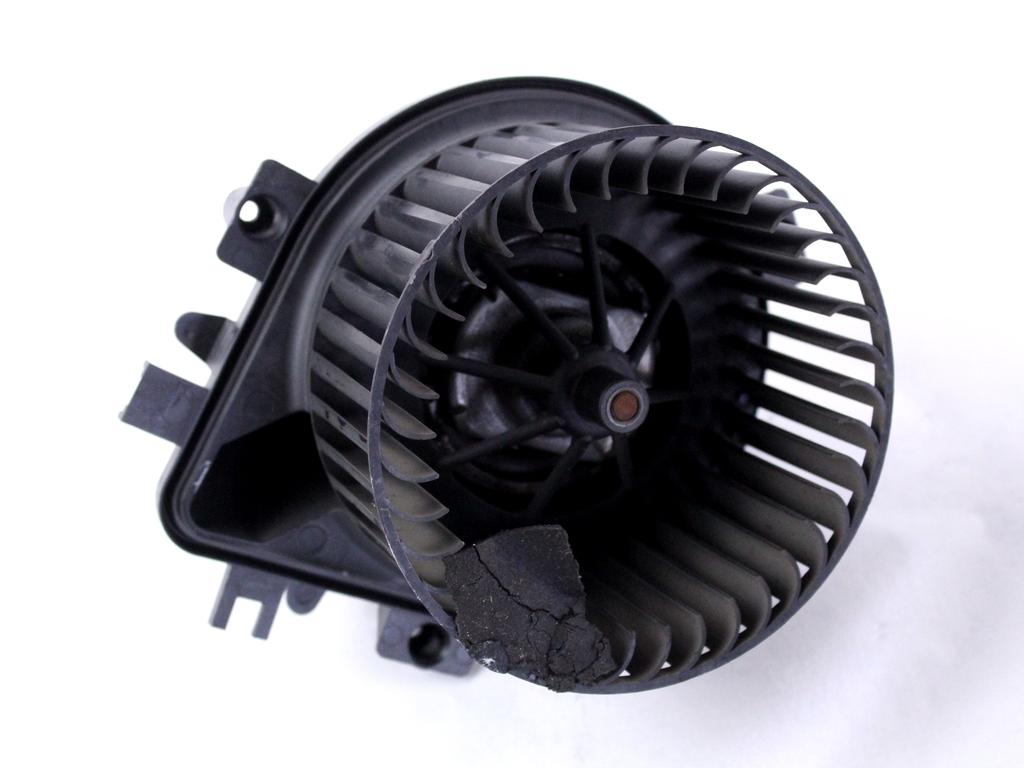 67326901862 MOTORINO VENTOLA VENTILAZIONE ABITACOLO MINI COOPER R50 1.6 B 85KW 5M 3P (2002) RICAMBIO USATO