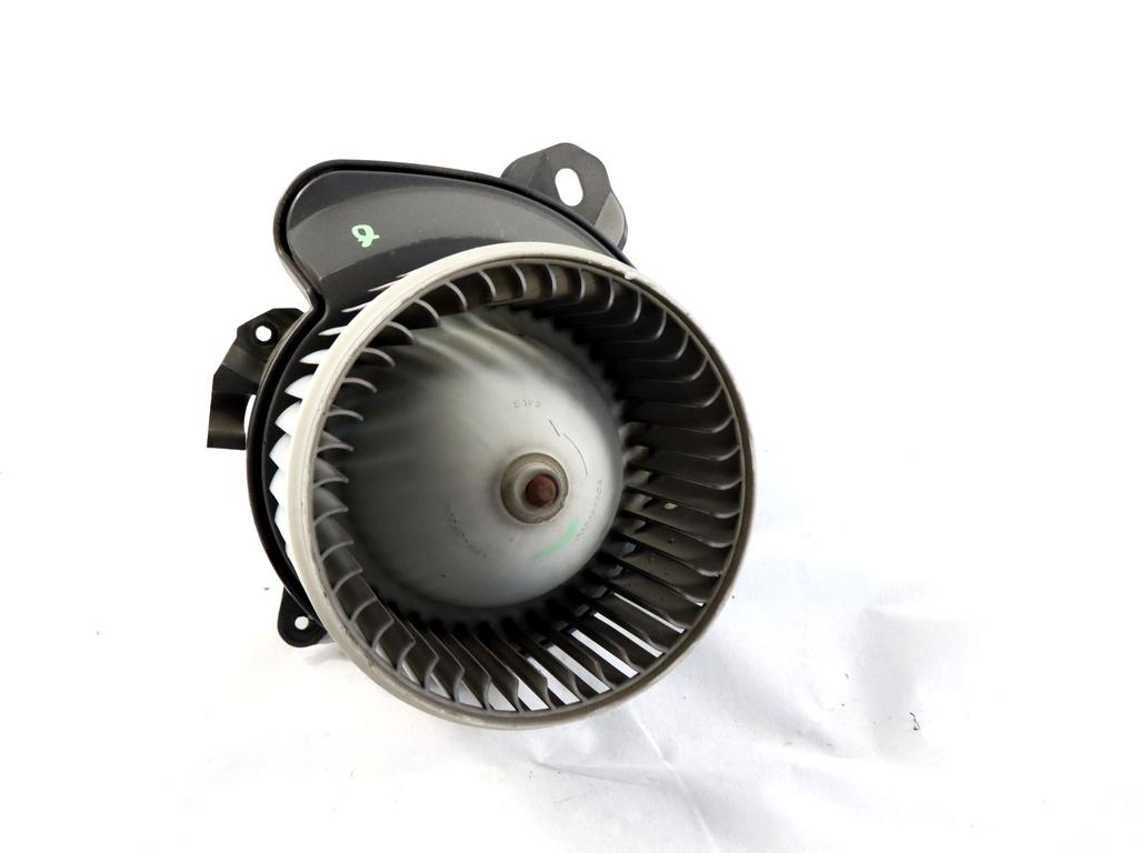 77364956 MOTORINO VENTOLA VENTILAZIONE ABITACOLO FIAT PUNTO EVO 1.4 M 57KW 5M 5P (2010) RICAMBIO USATO 164230100