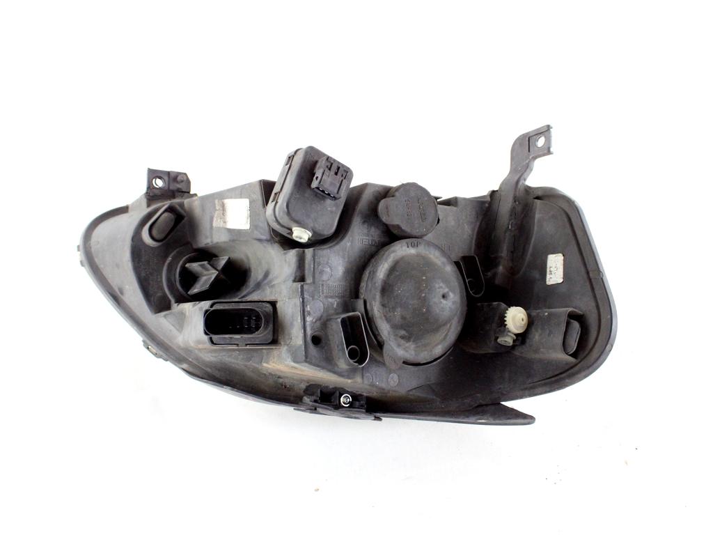 5Z1941005A FARO FANALE ANTERIORE SINISTRO VOLKSWAGEN FOX 1.4 D 51KW 5M 3P (2005) RICAMBIO USATO