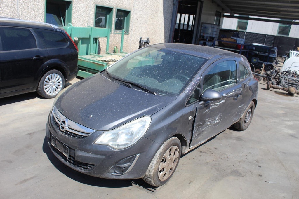 OPEL CORSA D 1.3 D 55KW 5M 3P (2011) RICAMBI IN MAGAZZINO