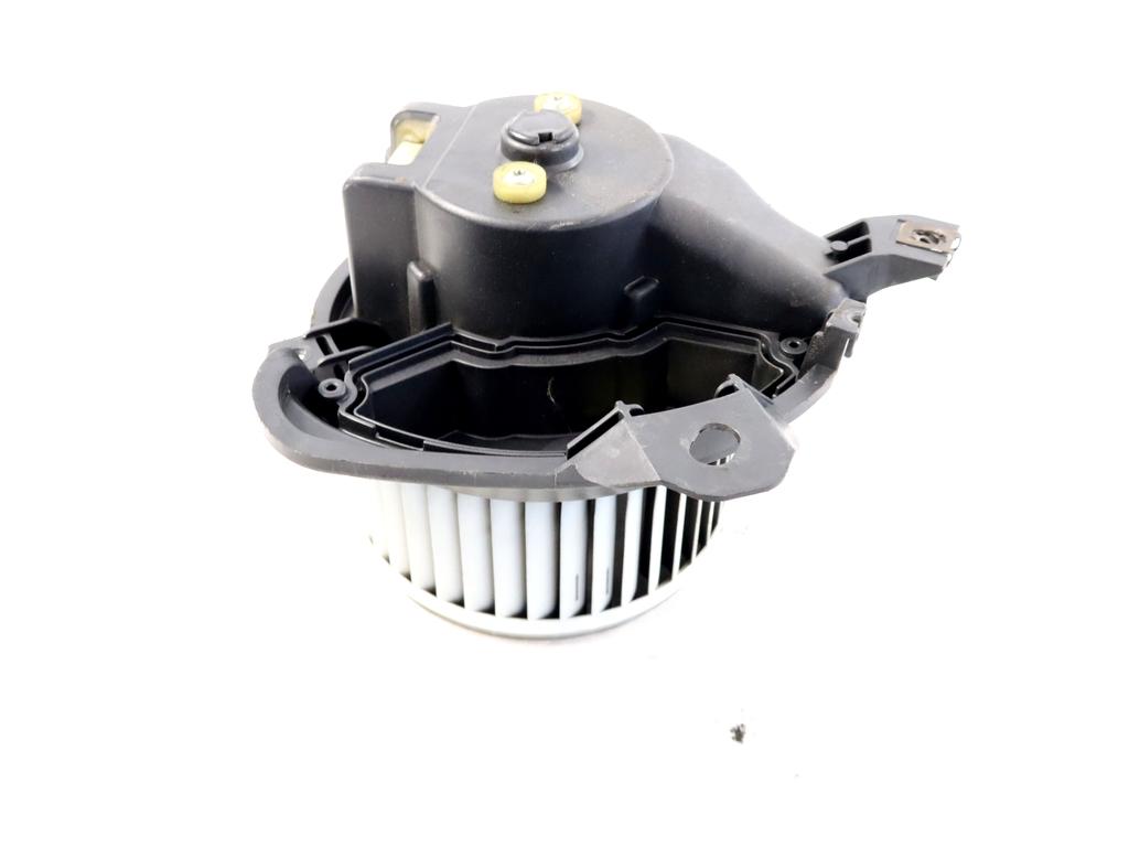 77365054 MOTORINO VENTOLA VENTILAZIONE ABITACOLO ALFA ROMEO MITO 1.6 D 88KW 6M 3P (2010) RICAMBIO USATO