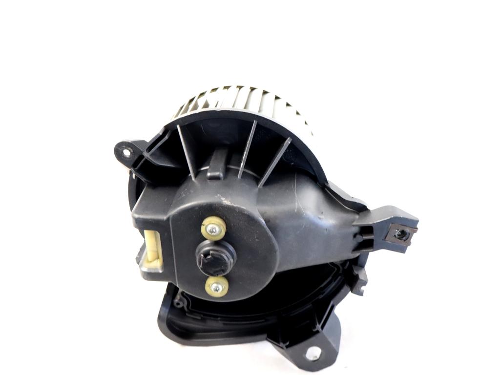 77365054 MOTORINO VENTOLA VENTILAZIONE ABITACOLO ALFA ROMEO MITO 1.6 D 88KW 6M 3P (2010) RICAMBIO USATO