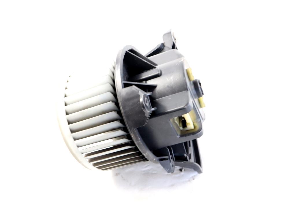 77365054 MOTORINO VENTOLA VENTILAZIONE ABITACOLO ALFA ROMEO MITO 1.6 D 88KW 6M 3P (2010) RICAMBIO USATO