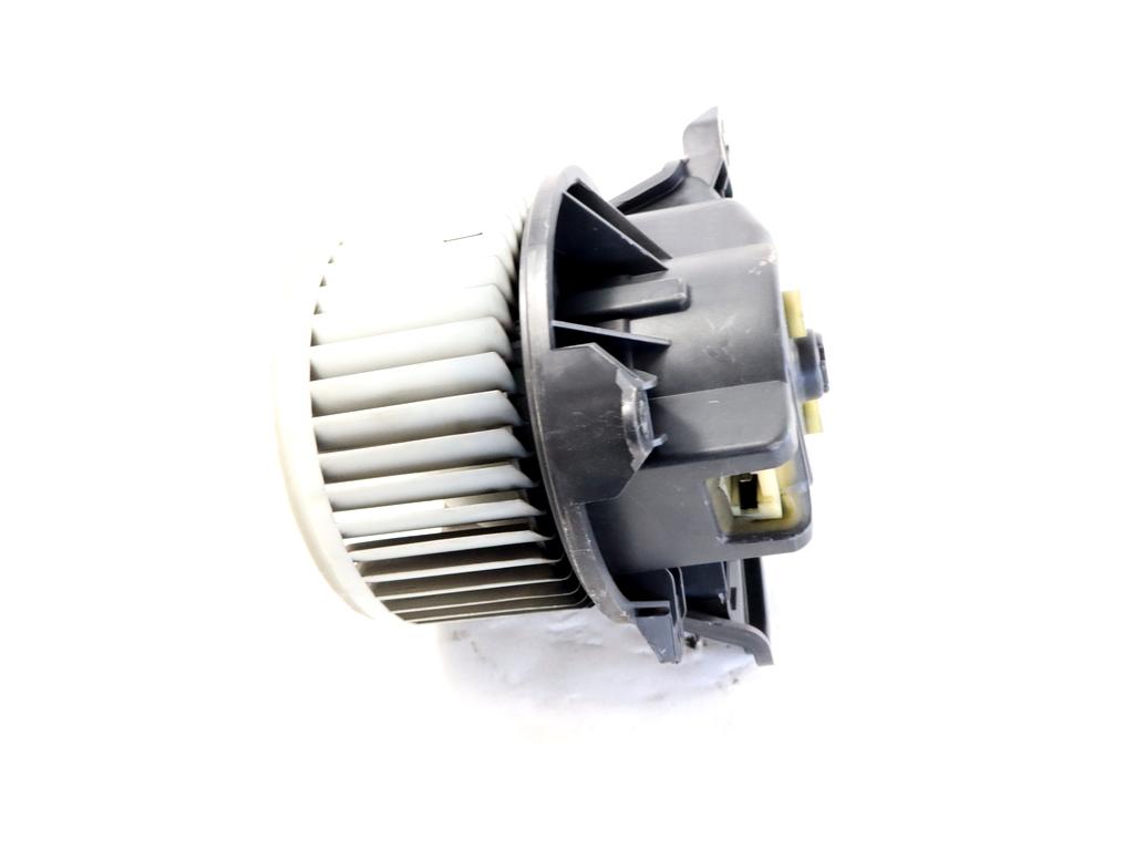 77365054 MOTORINO VENTOLA VENTILAZIONE ABITACOLO ALFA ROMEO MITO 1.6 D 88KW 6M 3P (2010) RICAMBIO USATO