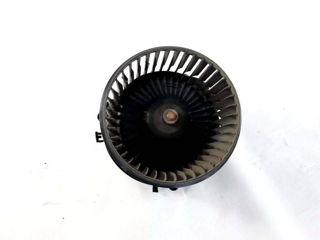 64119297752 MOTORINO VENTOLA VENTILAZIONE ABITACOLO BMW X1 F48 18D 2.0 D 4X4 110KW AUT 5P (2017) RICAMBIO USATO