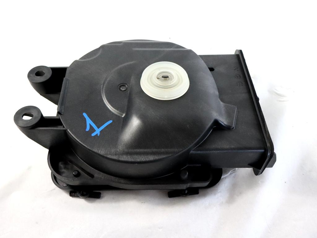 9275996 CASSA ALTOPARLANTE SUBWOOFER LATO DESTRO BMW X1 F48 18D 2.0 D 4X4 110KW AUT 5P (2017) RICAMBIO USATO