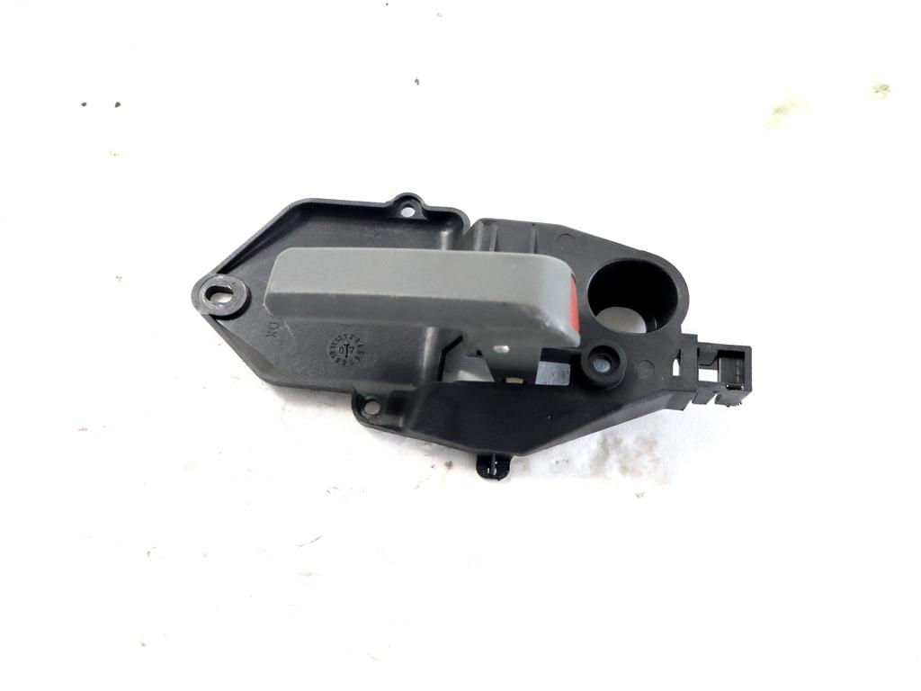 71748207 MANIGLIA INTERNA PORTA ANTERIORE DESTRA FIAT PANDA 1.2 B 44KW 5M 5P (2007) RICAMBIO USATO