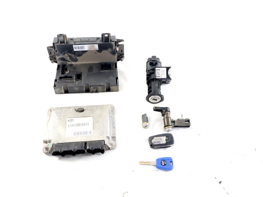 51793116 KIT ACCENSIONE AVVIAMENTO FIAT PANDA 1.2 B 44KW 5M 5P (2007) RICAMBIO USATO CON CENTRALINA MOTORE, FUSIBILIERA, BLOCCHETTI ACCENSIONE APERTURA CON CHIAVE 46845361 51783783