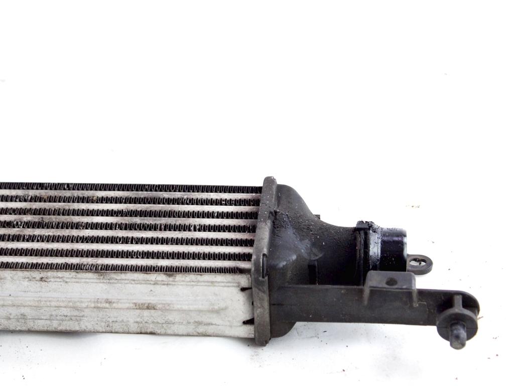 55702194 RADIATORE INTERCOOLER SCAMBIATORE ARIA/ARIA OPEL CORSA D 1.3 D 55KW 5M 3P (2011) RICAMBIO USATO