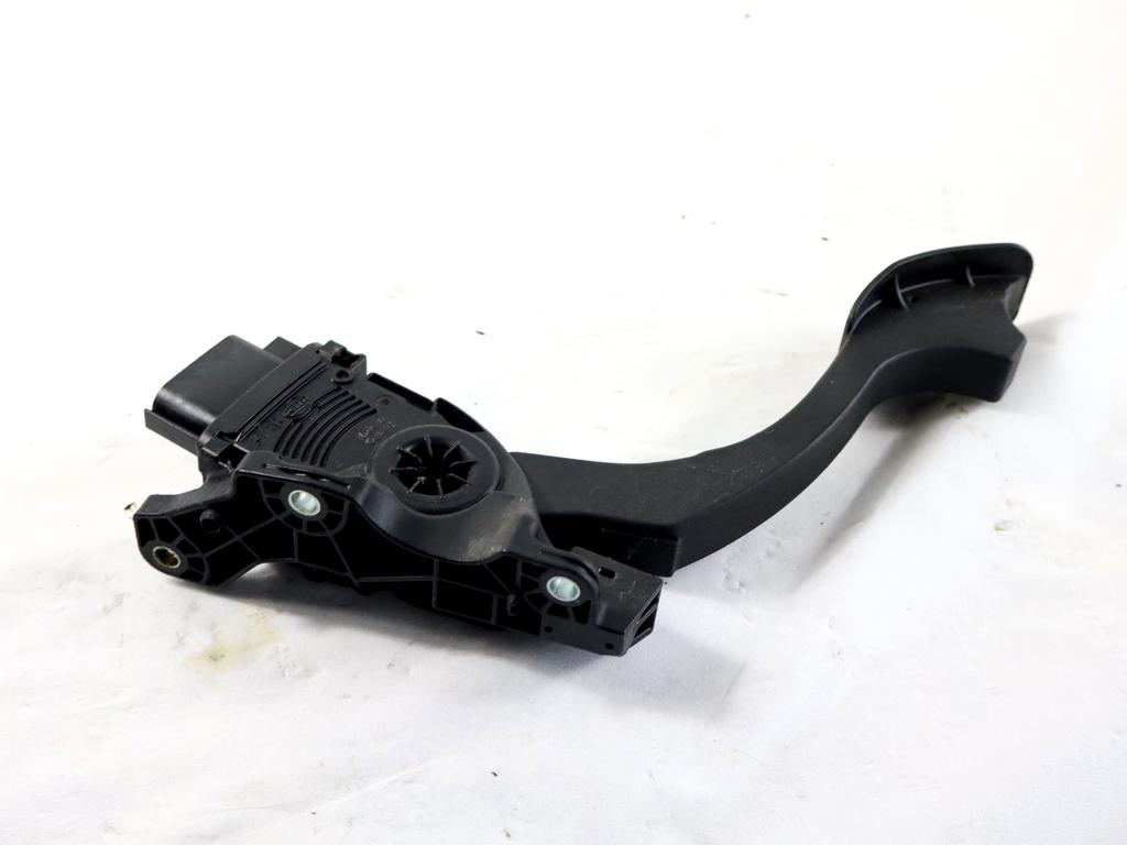 6G92-9F836-RC PEDALE ACCELERATORE FORD MONDEO SW 2.0 D 103KW 6M 5P (2008) RICAMBIO USATO 