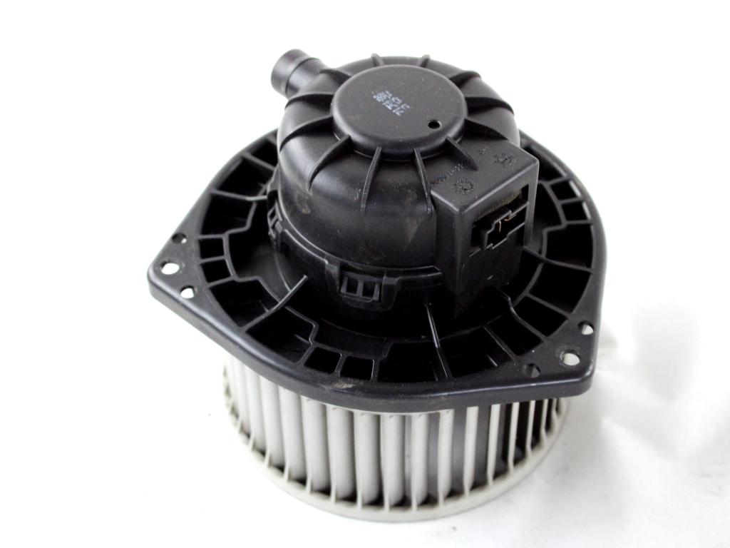 96539676 MOTORINO VENTOLA VENTILAZIONE ABITACOLO CHEVROLET AVEO 1.2 G 62KW 5M 3P (2010) RICAMBIO USATO