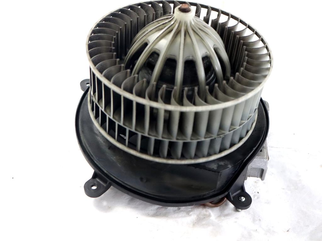 A2118300908 MOTORINO VENTOLA VENTILAZIONE ABITACOLO MERCEDES CLASSE E 270 W211 2.7 D 130KW AUT 4P (2004) RICAMBIO USATO