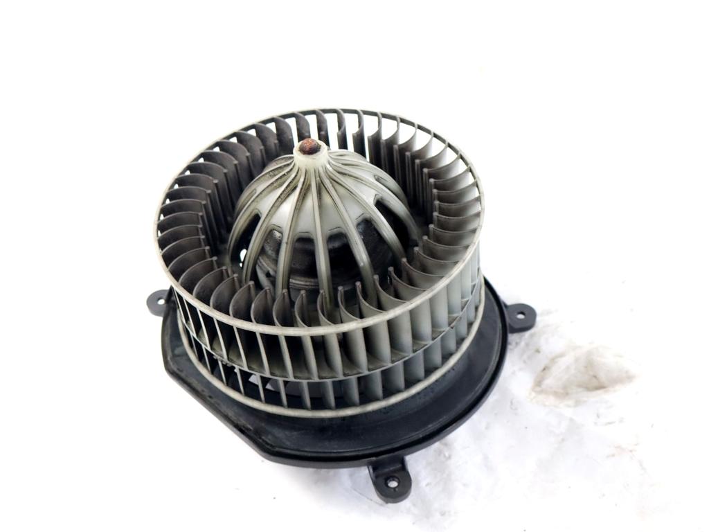 A2118300908 MOTORINO VENTOLA VENTILAZIONE ABITACOLO MERCEDES CLASSE E 270 W211 2.7 D 130KW AUT 4P (2004) RICAMBIO USATO