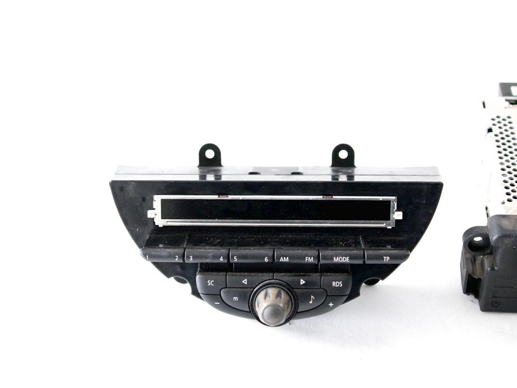 65123456806 AUTORADIO MINI ONE D R56 1.6 D 66KW 6M 3P (2012) RICAMBIO USATO (NON FORNIAMO CODICE AUTORADIO, MA SOLO NUMERO DI TELAIO VEICOLO)