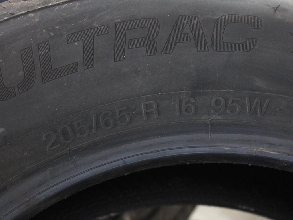 205/65 R16 95W VREDESTEIN ULTRAC 7.41MM A4523 PNEUMATICI QUATTRO ESTIVE (QUANTITA' 4 GOMME) 