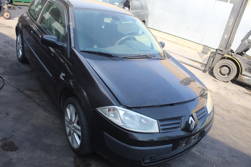 RENAULT MEGANE 1.6 B 83KW 5M 3P (2005) RICAMBI IN MAGAZZINO