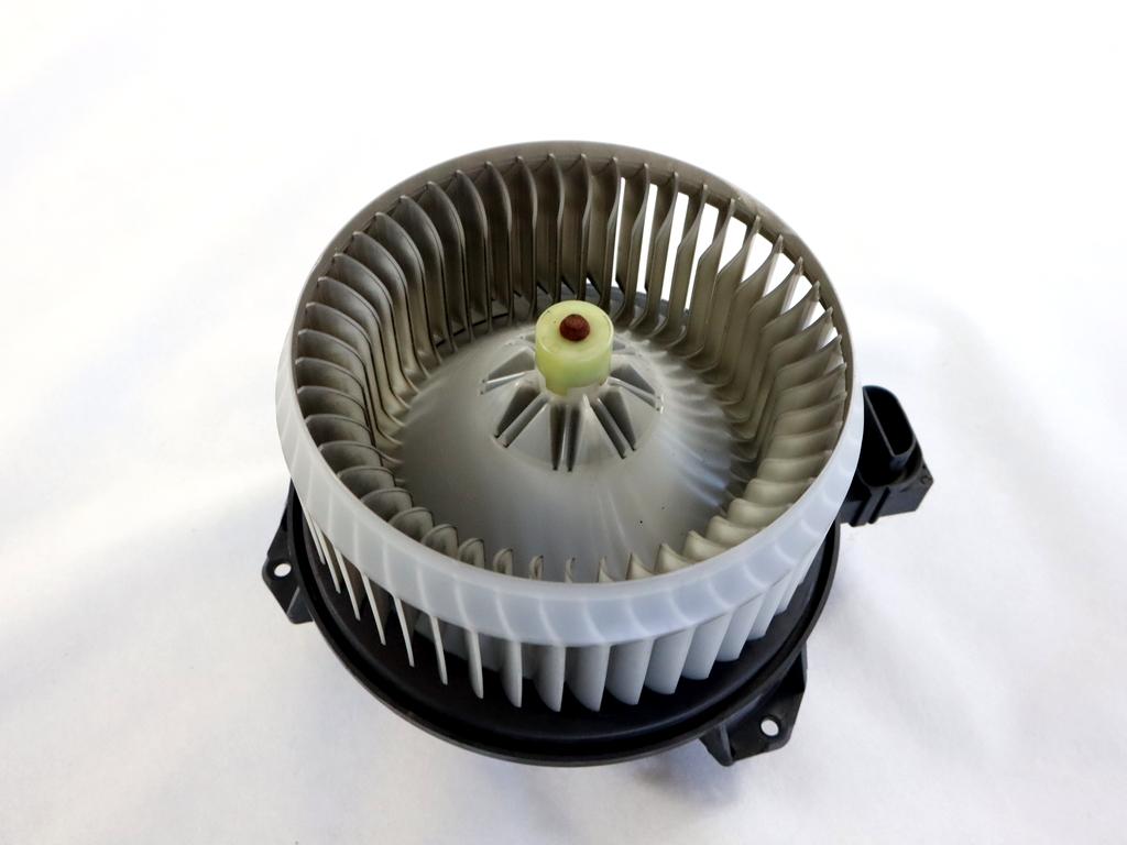 5191345AA MOTORINO VENTOLA VENTILAZIONE ABITACOLO JEEP PATRIOT 2.2 D 4X4 120KW 6M 5P (2011) RICAMBIO USATO AY272700-5011