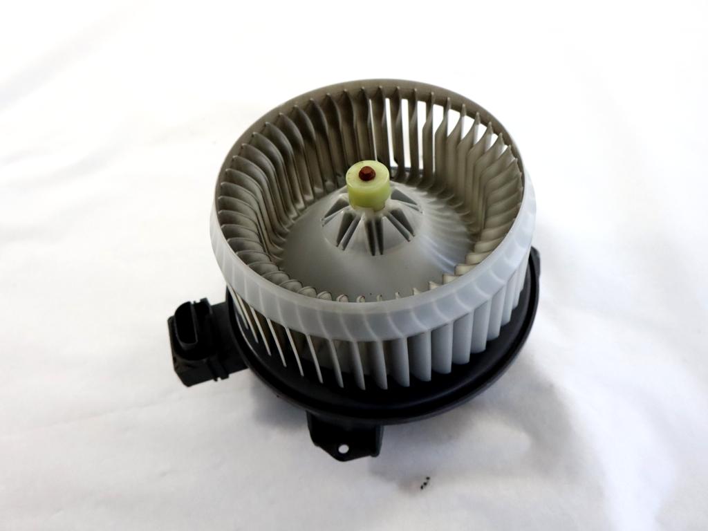 5191345AA MOTORINO VENTOLA VENTILAZIONE ABITACOLO JEEP PATRIOT 2.2 D 4X4 120KW 6M 5P (2011) RICAMBIO USATO AY272700-5011