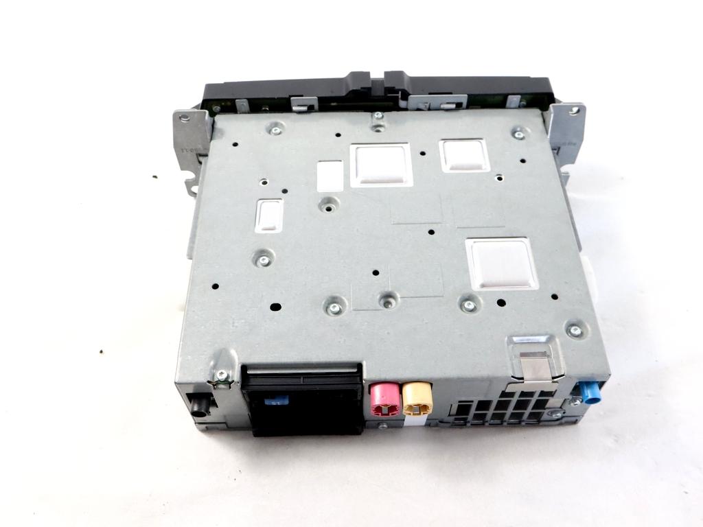 9239323 AUTORADIO CON SISTEMA DI NAVIGAZIONE SATELLITARE BMW SERIE 3 320D E90 2.0 D 135KW AUT 5P (2010) RICAMBIO USATO (NON FORNIAMO CODICE AUTORADIO, MA SOLO NUMERO DI TELAIO VEICOLO)