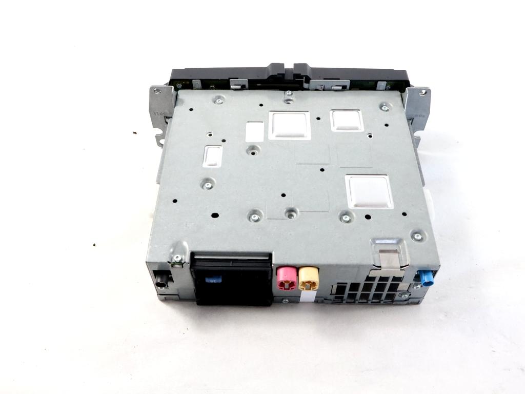 9239323 AUTORADIO CON SISTEMA DI NAVIGAZIONE SATELLITARE BMW SERIE 3 320D E90 2.0 D 135KW AUT 5P (2010) RICAMBIO USATO (NON FORNIAMO CODICE AUTORADIO, MA SOLO NUMERO DI TELAIO VEICOLO)