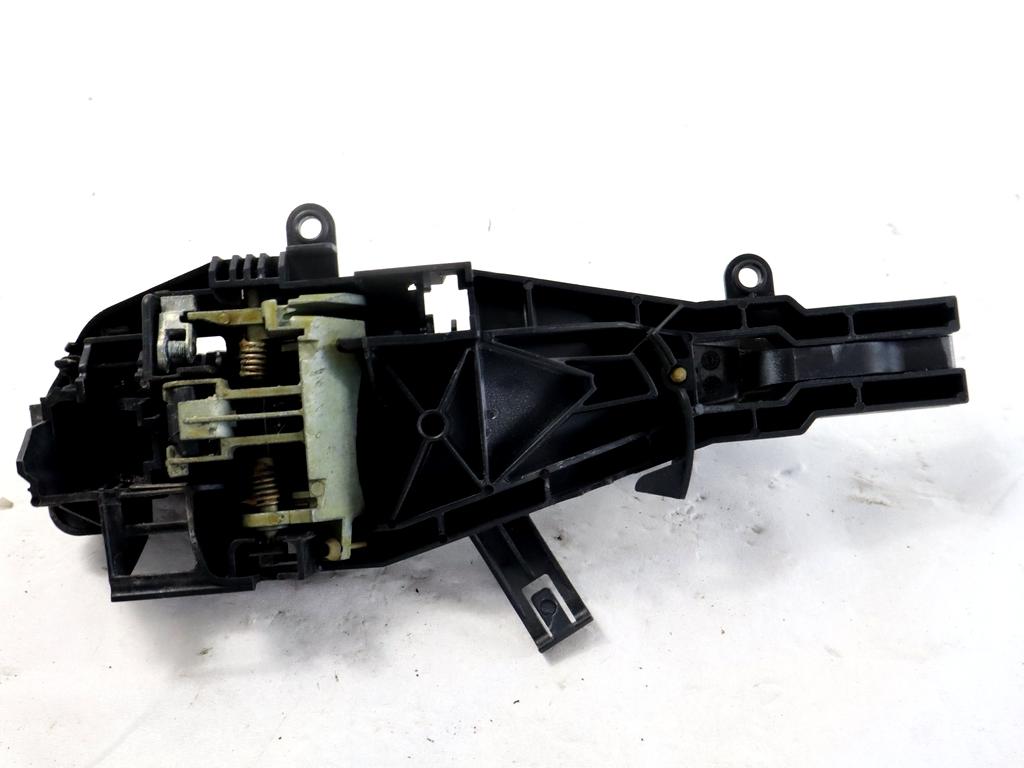 51210445184 MANIGLIA ESTERNA PORTA ANTERIORE DESTRA BMW SERIE 3 320D E90 2.0 D 135KW AUT 5P (2010) RICAMBIO USATO