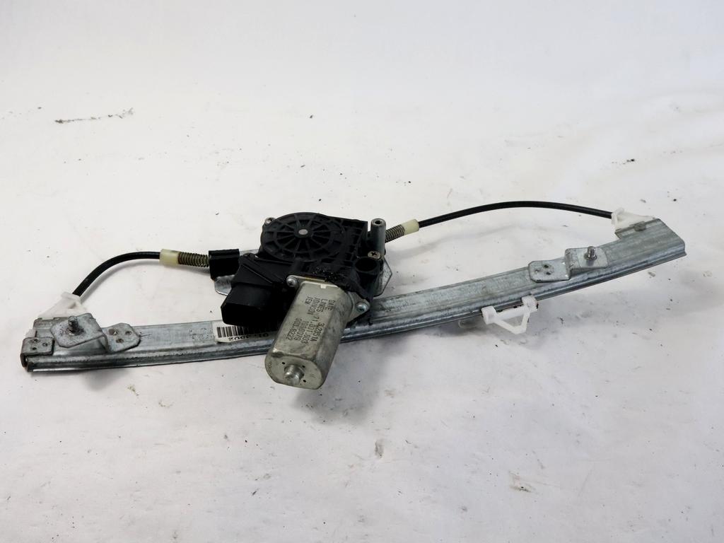 51357140590 MOTORINO MECCANISMO ALZA-VETRO ALZA-CRISTALLO PORTA POSTERIORE DESTRA BMW SERIE 3 320D E90 2.0 D 135KW AUT 5P (2010) RICAMBIO USATO 67626927026