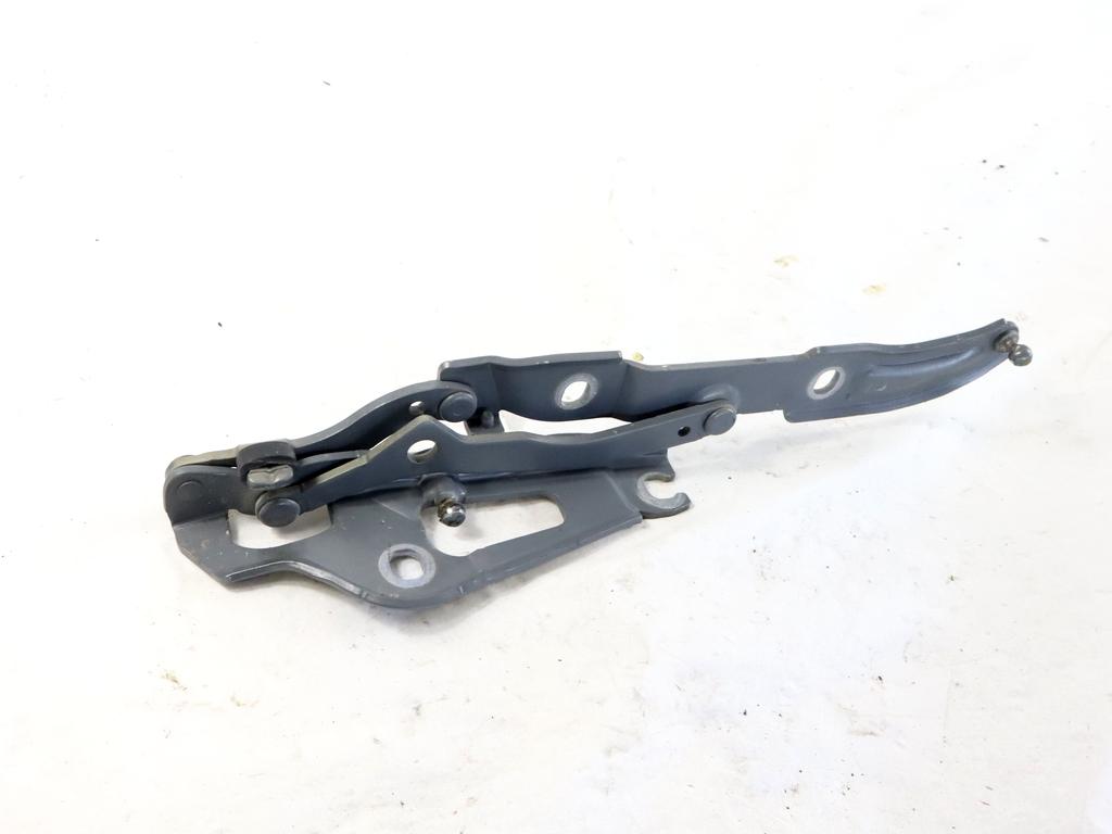 7060627 CERNIERA PORTELLONE COFANO POSTERIORE BAULE LATO SINISTRO BMW SERIE 3 320D E90 2.0 D 135KW AUT 5P (2010) RICAMBIO USATO