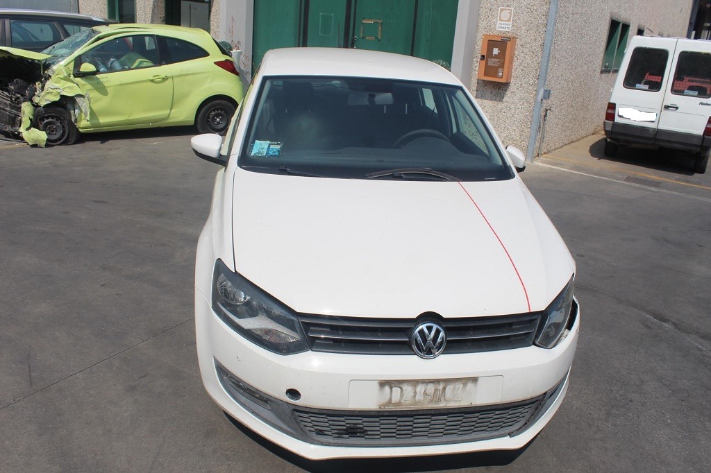 VOLKSWAGEN POLO 1.2 B 51KW 5M 5P (2009) RICAMBI IN MAGAZZINO