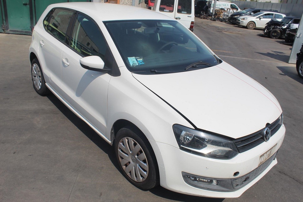 VOLKSWAGEN POLO 1.2 B 51KW 5M 5P (2009) RICAMBI IN MAGAZZINO