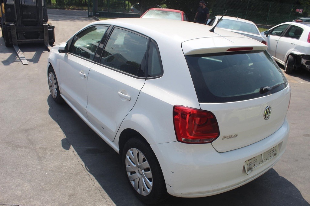 VOLKSWAGEN POLO 1.2 B 51KW 5M 5P (2009) RICAMBI IN MAGAZZINO