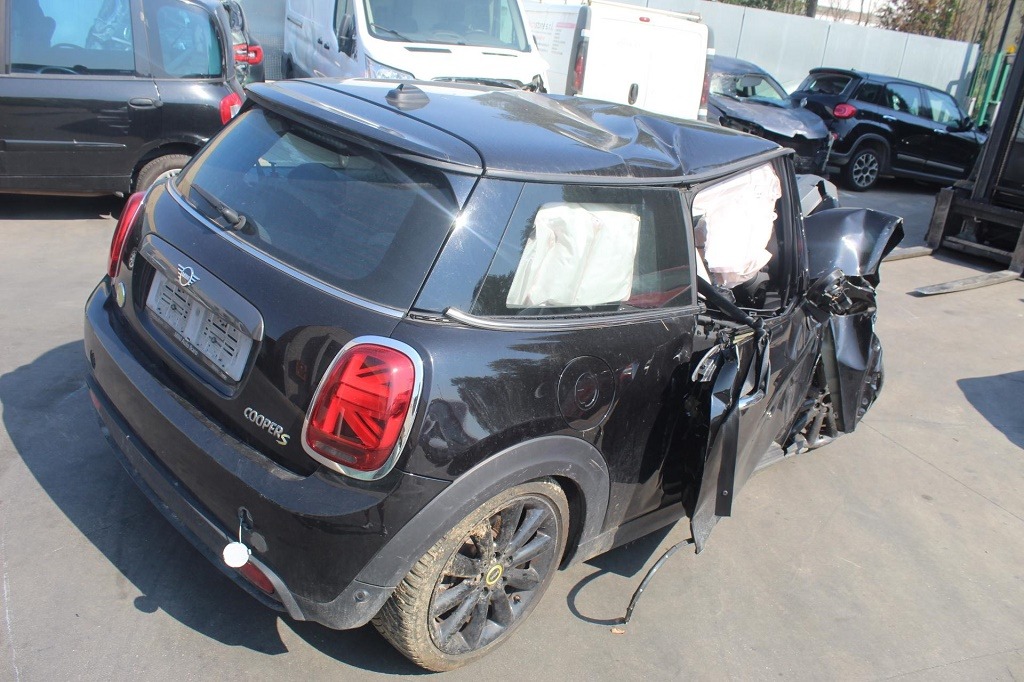 MINI COOPER SE F56 E 75KW AUT 3P (2020) RICAMBI IN MAGAZZINO