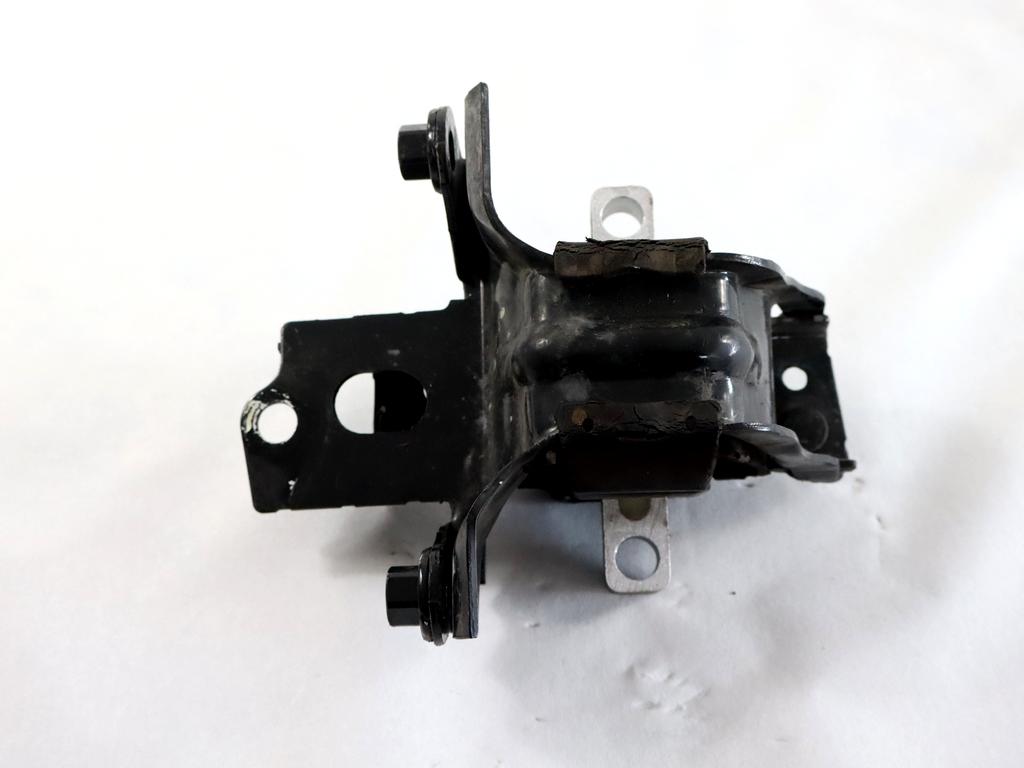 6Q0199555AR SUPPORTO CAMBIO VOLKSWAGEN POLO 1.2 B 51KW 5M 5P (2009) RICAMBIO USATO 