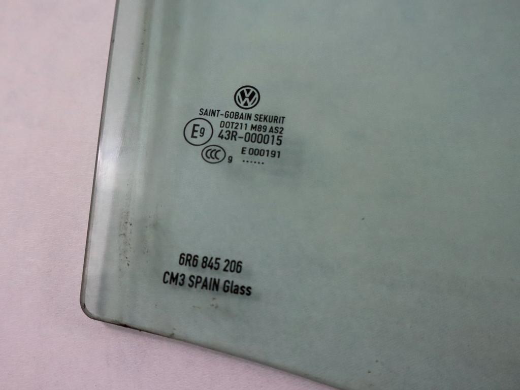 6R6845206 VETRO SCENDENTE PORTA POSTERIORE DESTRA VOLKSWAGEN POLO 1.2 B 51KW 5M 5P (2009) RICAMBIO USATO