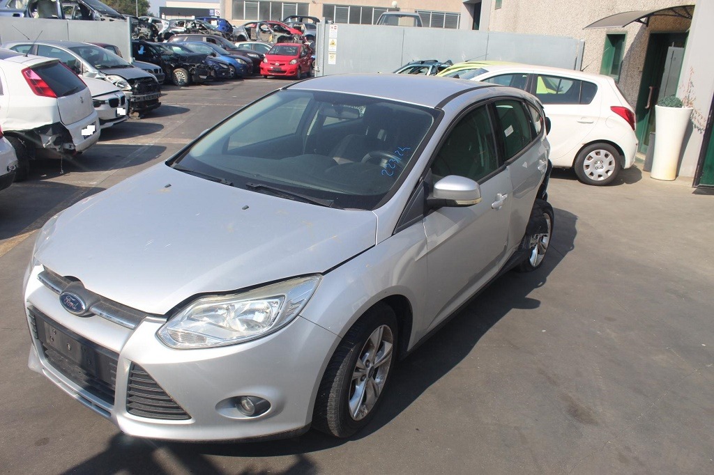 FORD FOCUS 1.6 D 85KW 6M 5P (2011) RICAMBI IN MAGAZZINO