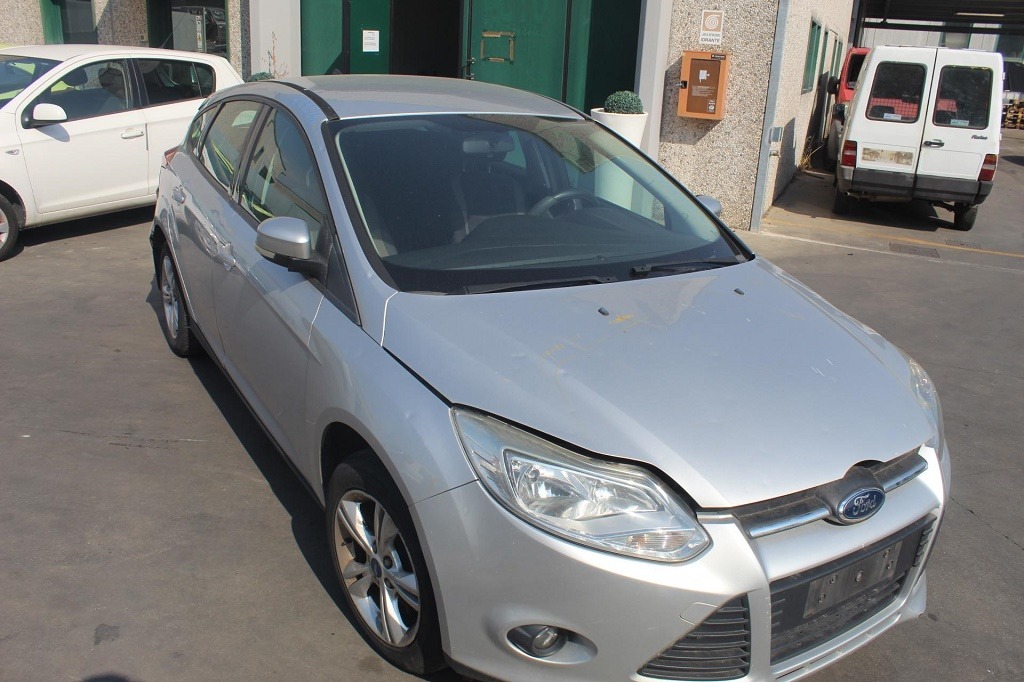 FORD FOCUS 1.6 D 85KW 6M 5P (2011) RICAMBI IN MAGAZZINO